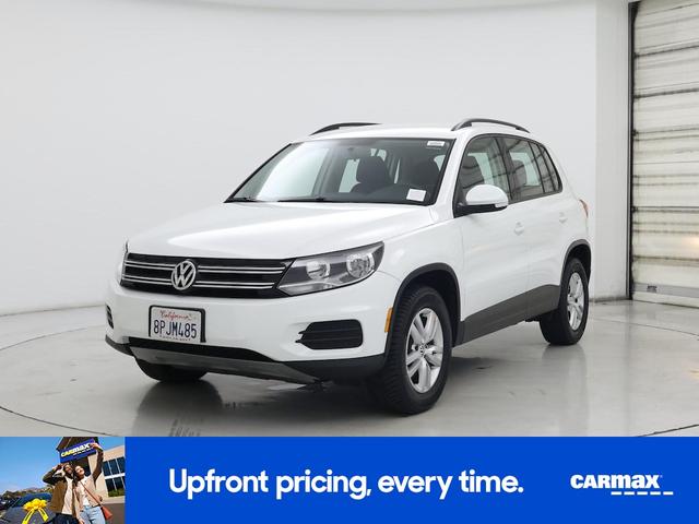 Photo of 2015 White Volkswagen Tiguan