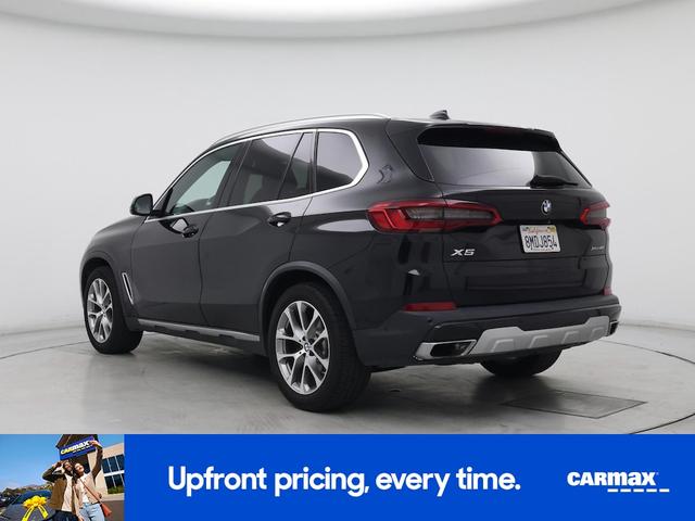 Photo of 2019 Black BMW X5