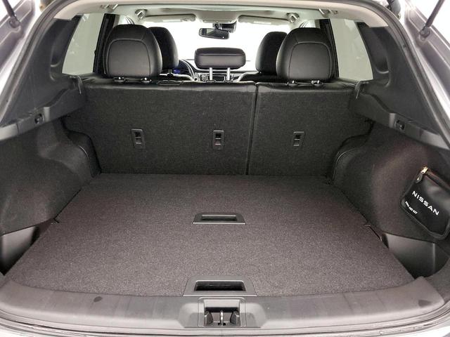 Photo of 2022 Gray Nissan Rogue Sport