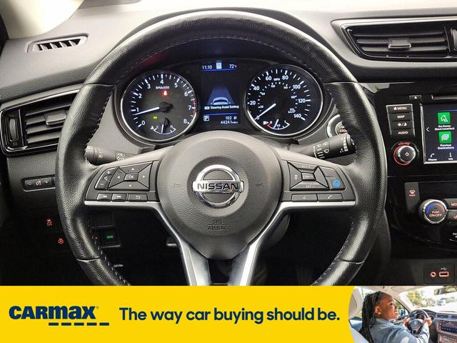 Photo of 2022 Gray Nissan Rogue Sport
