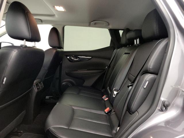 Photo of 2022 Gray Nissan Rogue Sport