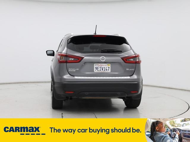 Photo of 2022 Gray Nissan Rogue Sport