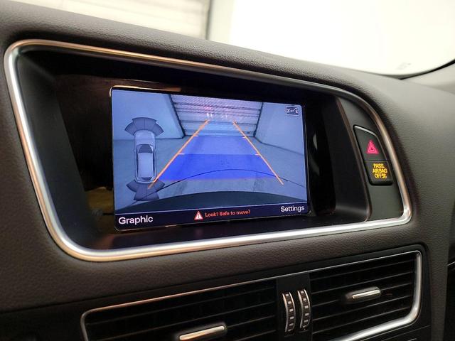Photo of 2015 Black Audi Q5