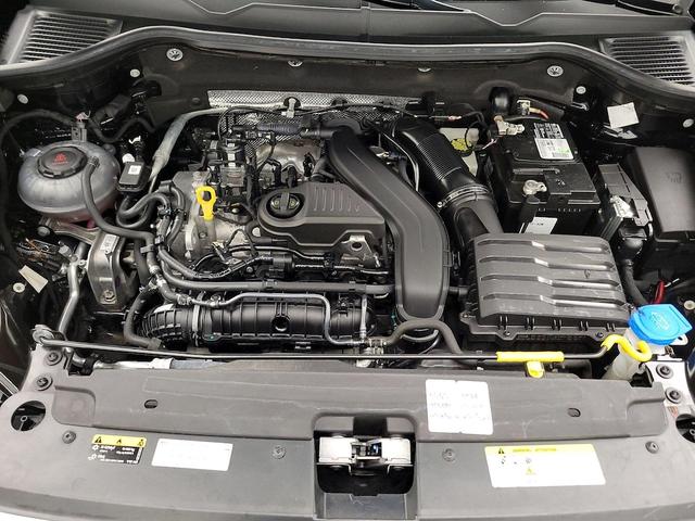 Photo of 2022 Black Volkswagen Taos