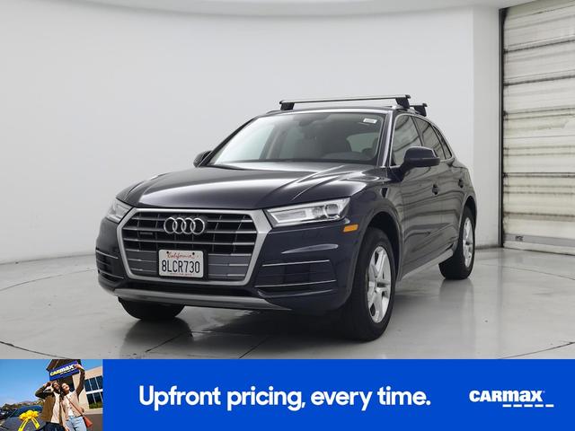 Photo of 2019 Blue Audi Q5