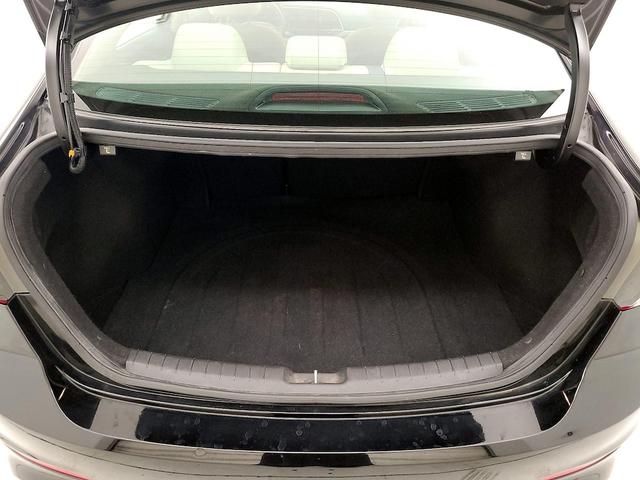 Photo of 2017 Black Hyundai ELANTRA