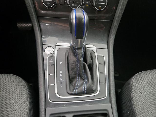 Photo of 2019 Blue Volkswagen e-Golf