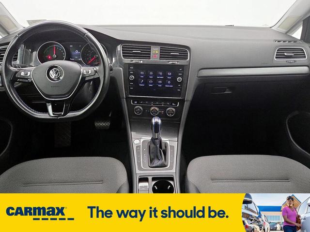 Photo of 2019 Blue Volkswagen e-Golf