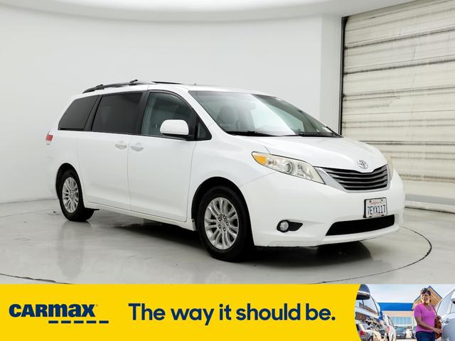 2014 Toyota Sienna