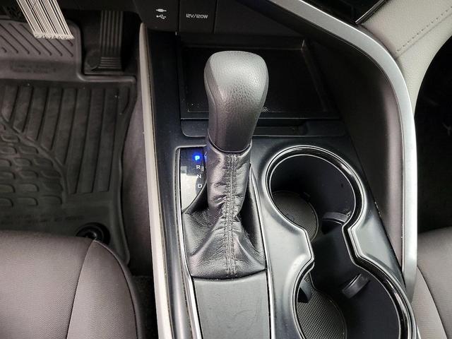 Photo of 2019 Brown Toyota Camry