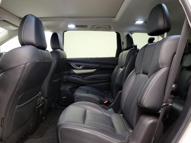 Photo of 2022 White Subaru Ascent