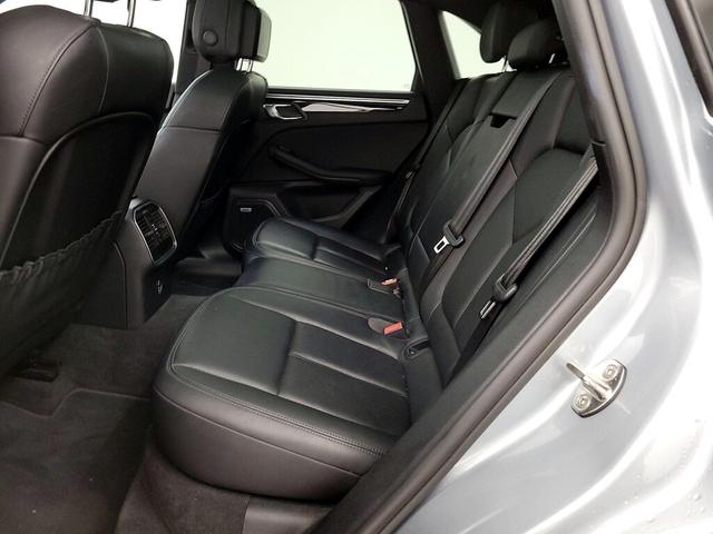 Photo of 2021 Silver Porsche Macan