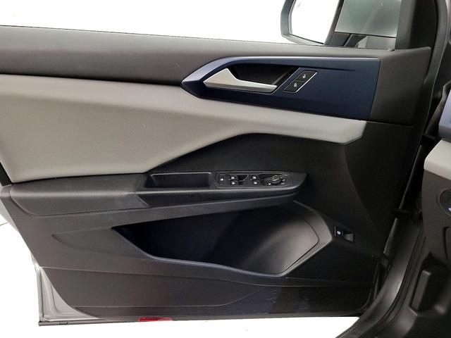 Photo of 2022 Silver Volkswagen Taos