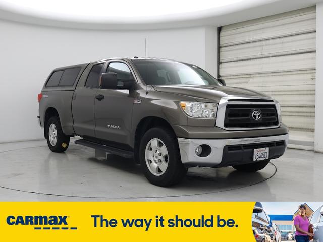 Photo of 2013 Brown Toyota Tundra