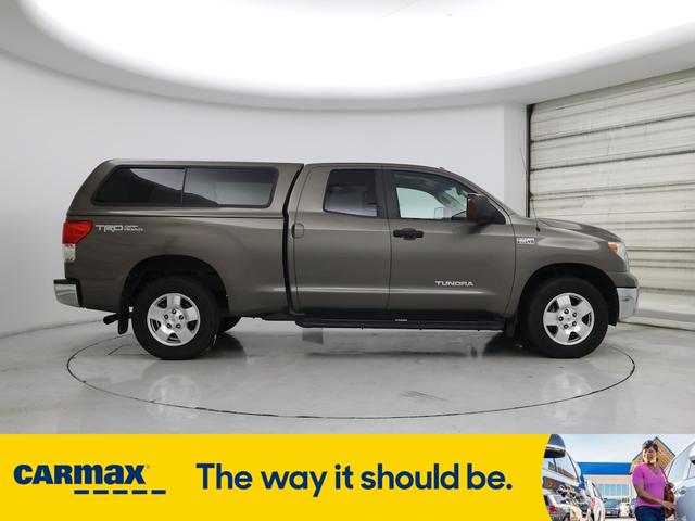 Photo of 2013 Brown Toyota Tundra