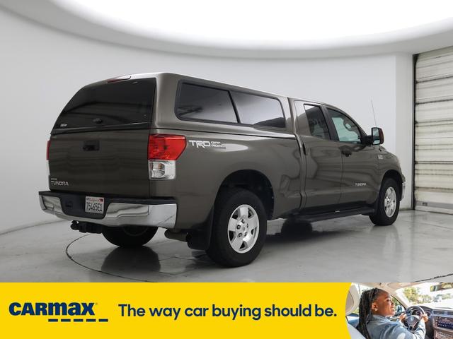 Photo of 2013 Brown Toyota Tundra