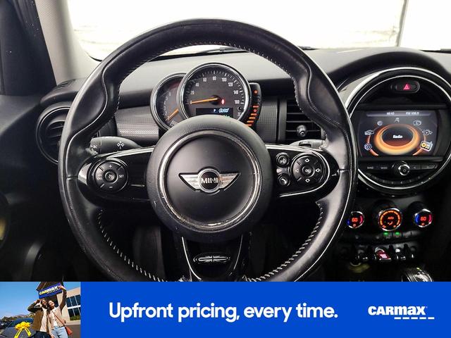 Photo of 2016 Blue MINI Hardtop