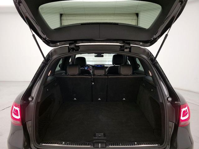 Photo of 2021 Black Mercedes-Benz GLC 300
