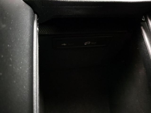 Photo of 2021 Black Mercedes-Benz GLC 300