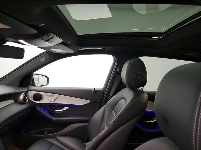 Photo of 2021 Black Mercedes-Benz GLC 300
