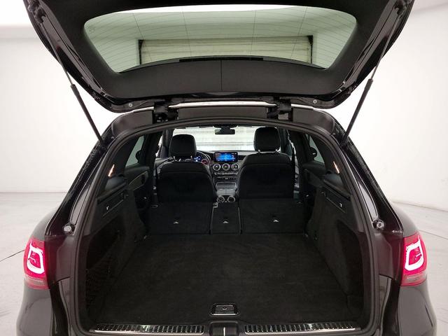 Photo of 2021 Black Mercedes-Benz GLC 300