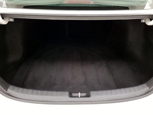 Photo of 2022 White Kia Forte
