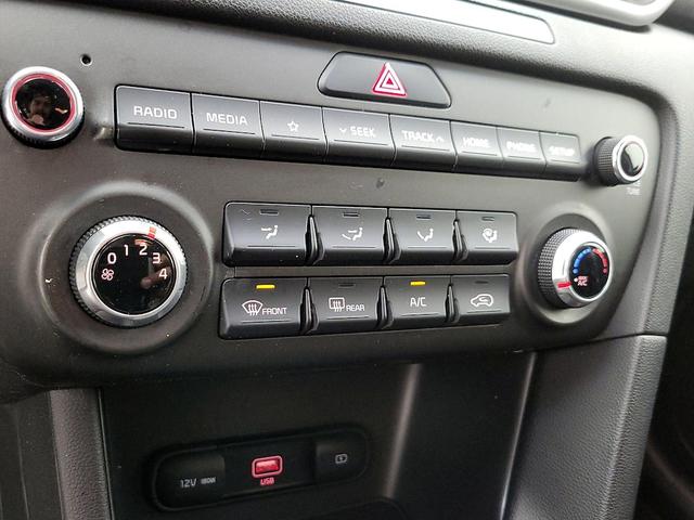 Photo of 2022 Black Kia Sportage