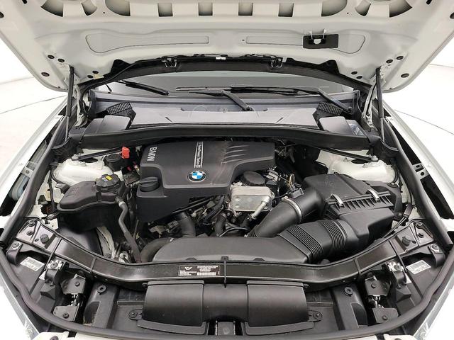 Photo of 2015 White BMW X1