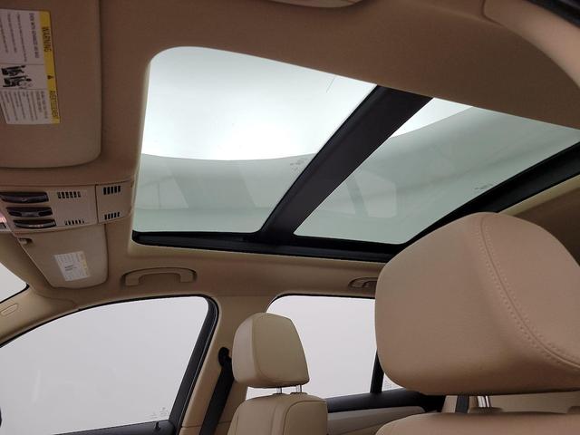 Photo of 2015 White BMW X1