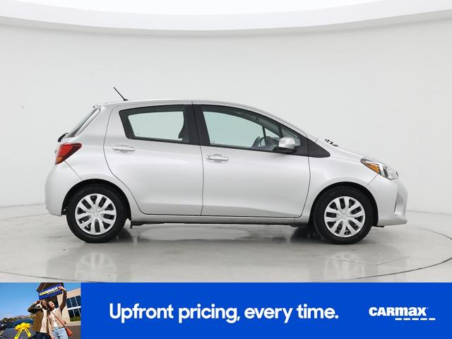 Photo of 2016 Silver Toyota Yaris