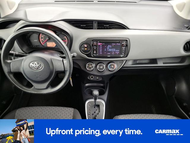 Photo of 2016 Silver Toyota Yaris