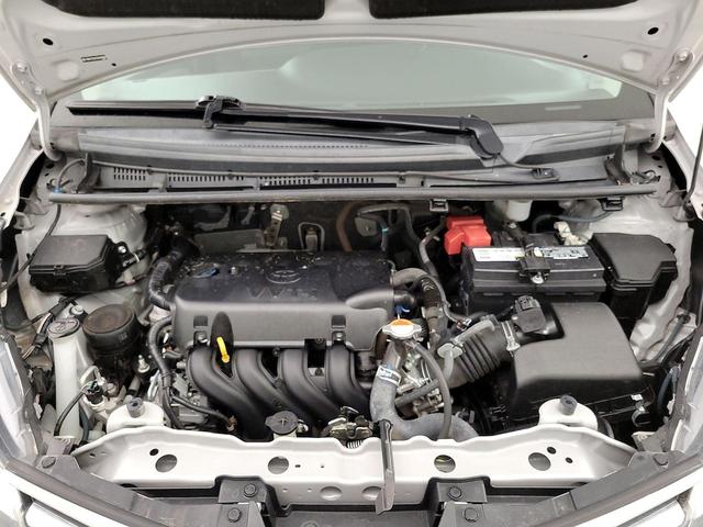 Photo of 2016 Silver Toyota Yaris