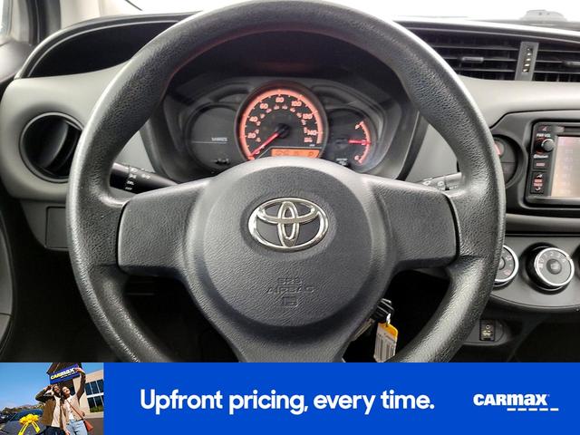 Photo of 2016 Silver Toyota Yaris