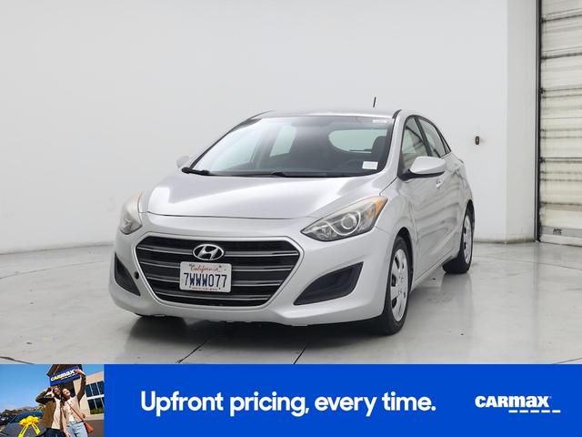 Photo of 2017 Silver Hyundai ELANTRA