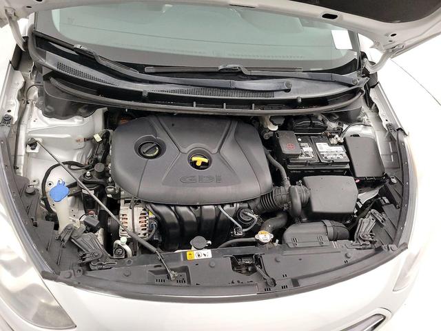 Photo of 2017 Silver Hyundai ELANTRA