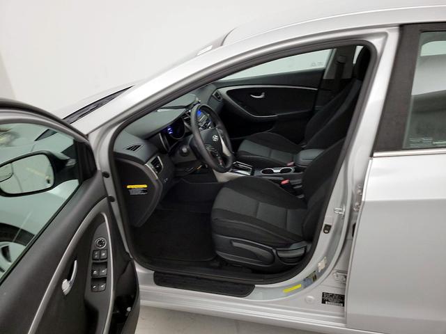 Photo of 2017 Silver Hyundai ELANTRA