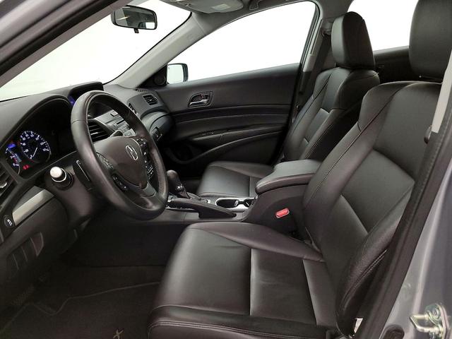 Photo of 2017 Silver Acura ILX