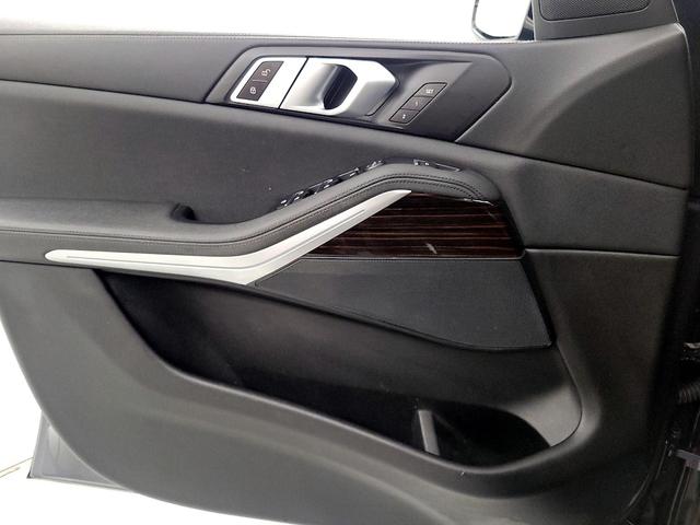 Photo of 2019 Blue BMW X5