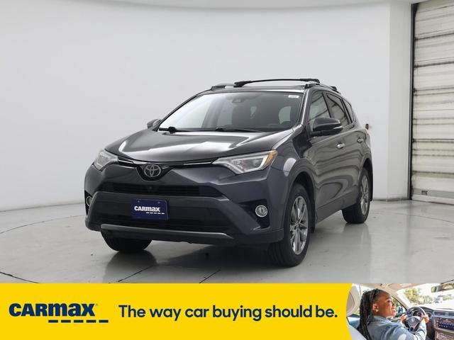 Photo of 2018 Gray Toyota RAV4