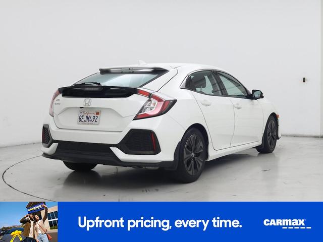 Photo of 2018 White Honda Civic