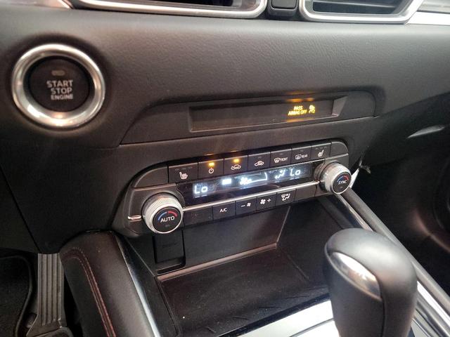 Photo of 2022 Gray Mazda CX-5