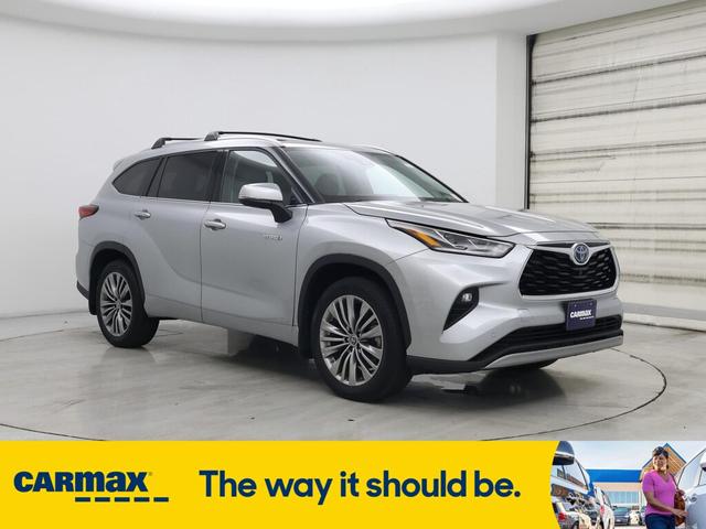 2021 Toyota Highlander Hybrid