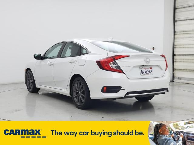 Photo of 2021 White Honda Civic