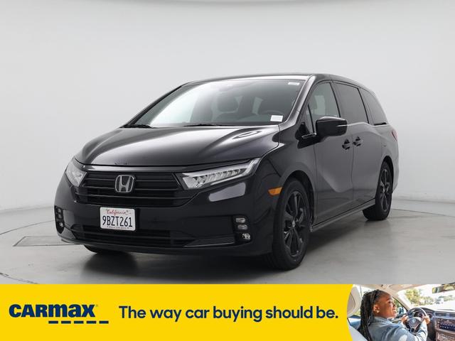 Photo of 2023 Black Honda Odyssey