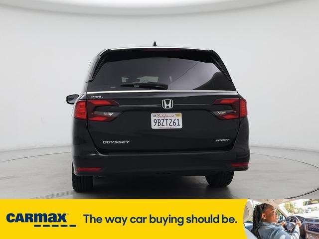 Photo of 2023 Black Honda Odyssey
