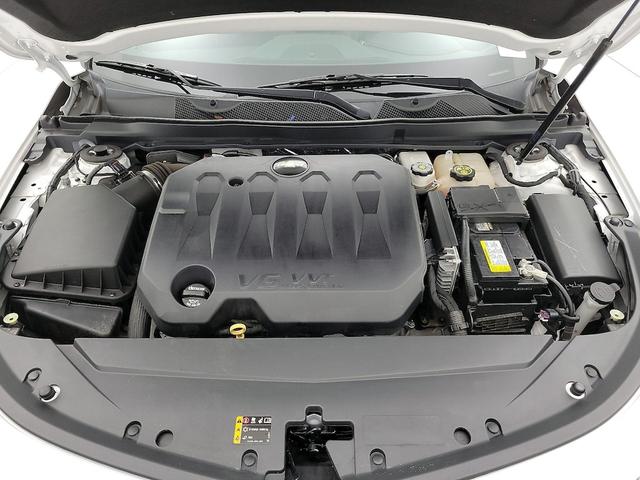 Photo of 2019 White Chevrolet Impala