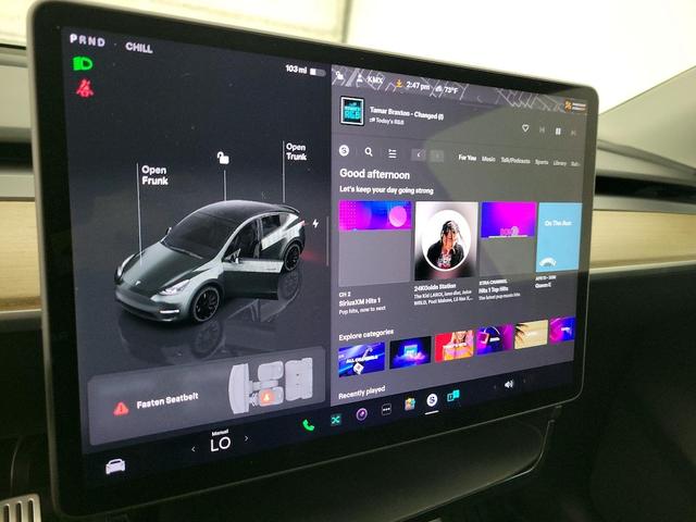 Photo of 2022 Gray Tesla Model Y