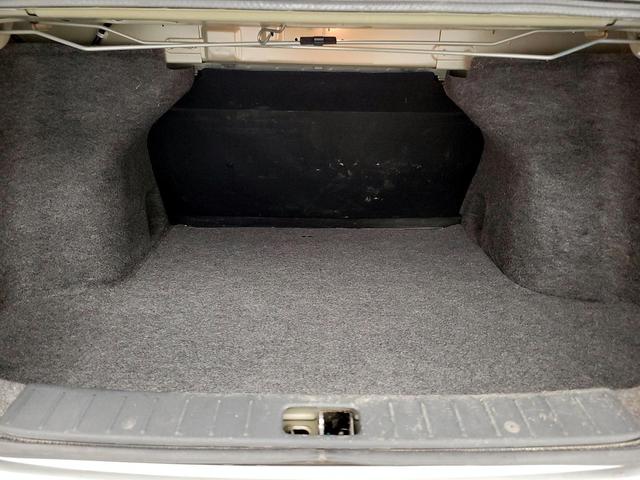 Photo of 2017 Gray Nissan Versa