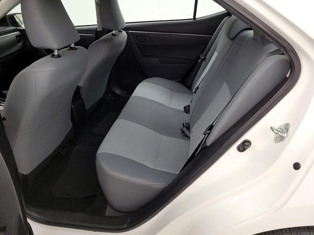 Photo of 2014 White Toyota Corolla
