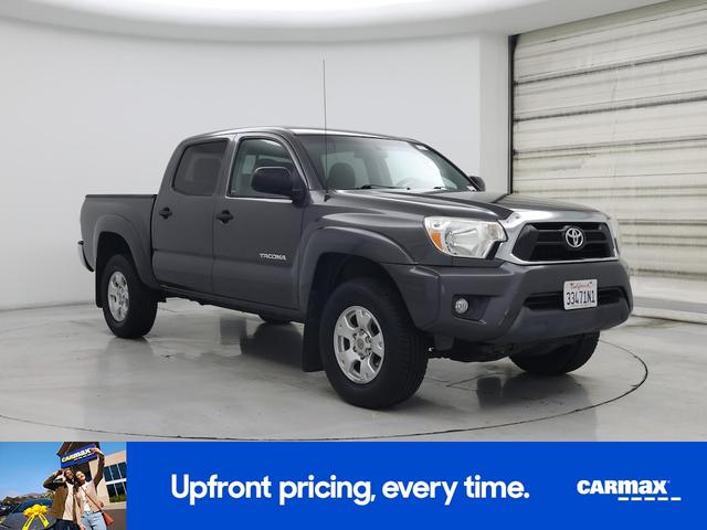 Photo of 2014 Gray Toyota Tacoma